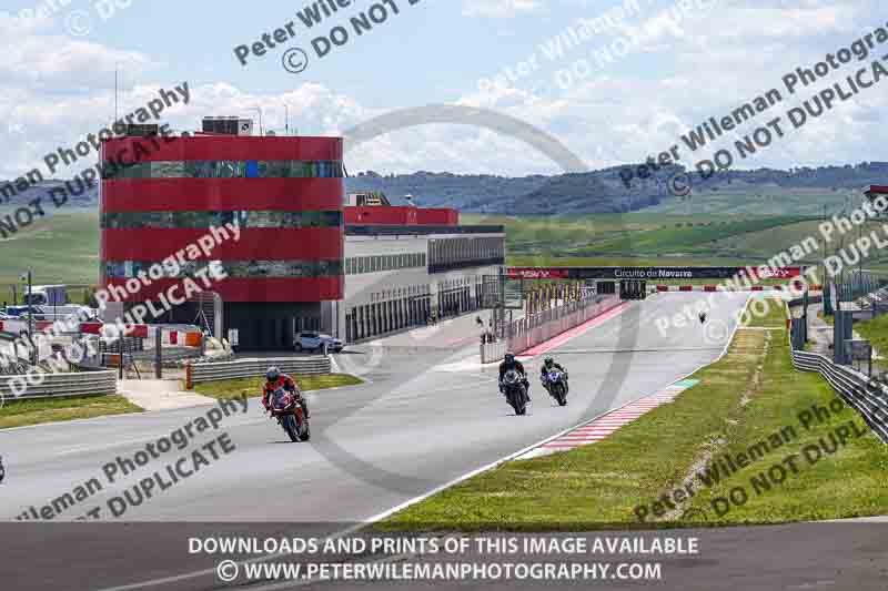 cadwell no limits trackday;cadwell park;cadwell park photographs;cadwell trackday photographs;enduro digital images;event digital images;eventdigitalimages;navarra;no limits trackdays;peter wileman photography;racing digital images;trackday digital images;trackday photos